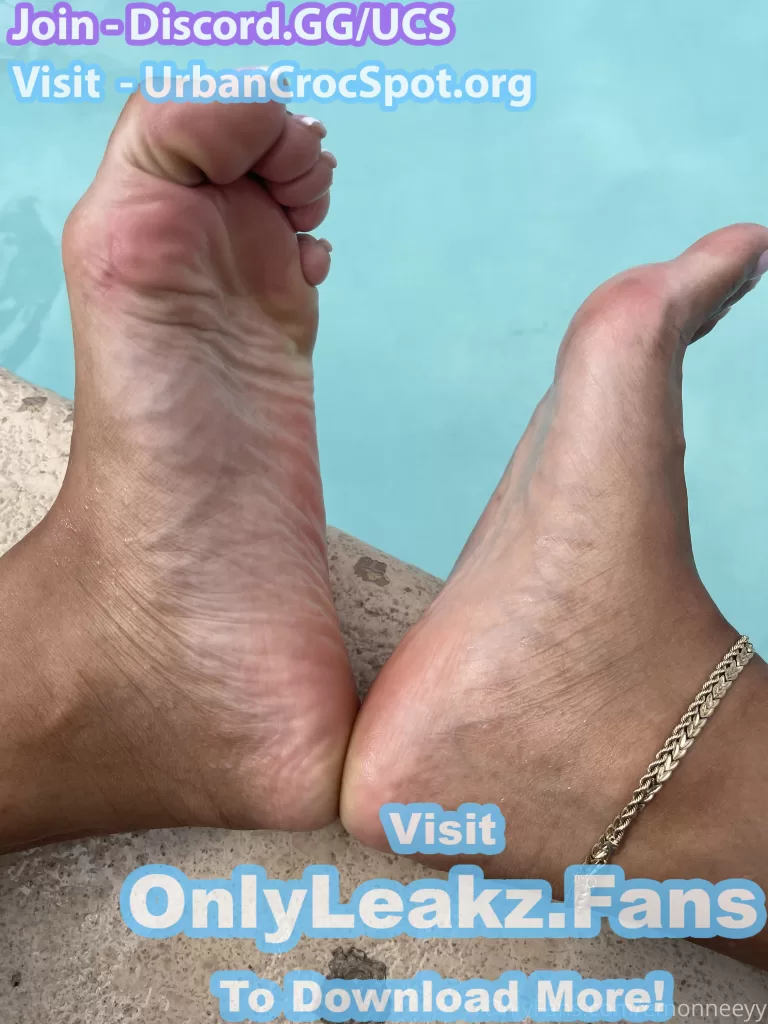 Exactly Feet / Emonneeyyy Only Fans Photos 2 - Urban Croc Spot - Only Fans Leaks & Premium Porn Downloads