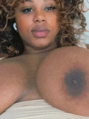 Honeyy Desires / Beyond Beautiful Only Fans Mega Link