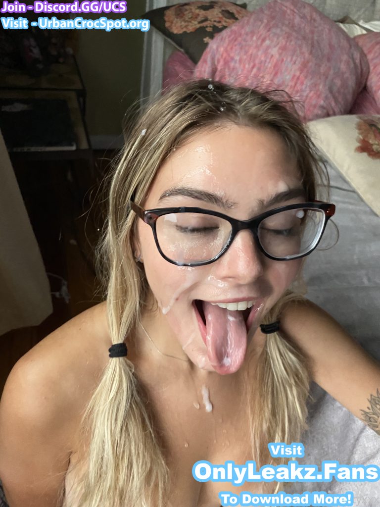 Pretty Girl Issues Only Fans Photos 2 - Urban Croc Spot - Only Fans Leaks & Premium Porn Downloads